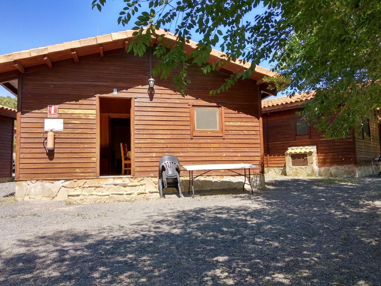 Formiche Alto Camping Casa Fausto Cerca De Dinopolis מראה חיצוני תמונה