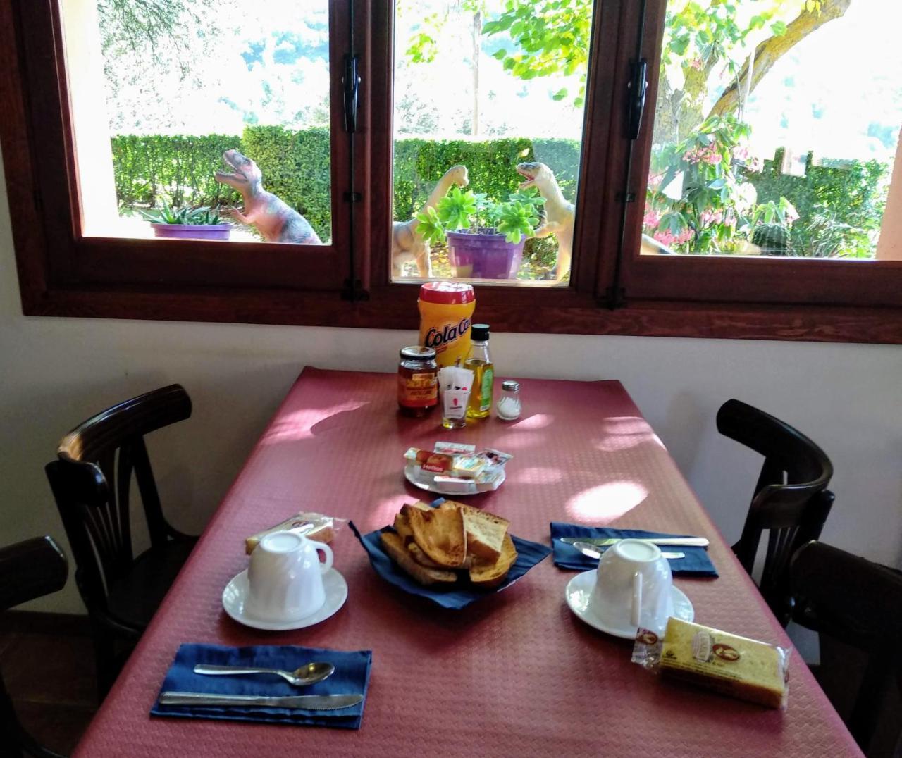 Formiche Alto Camping Casa Fausto Cerca De Dinopolis מראה חיצוני תמונה